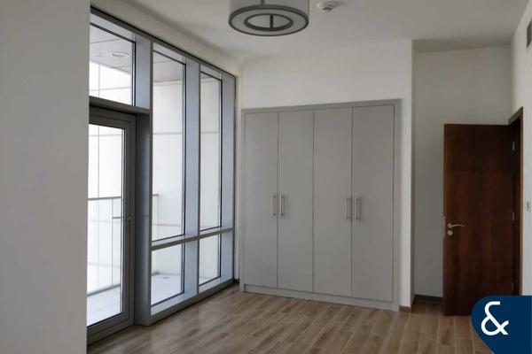 Vacant | Canal View | Largest Layout